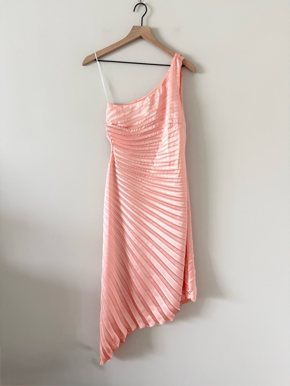 Bebe One-Shoulder Pink Pleated Asymmetric Gown Dress Size S